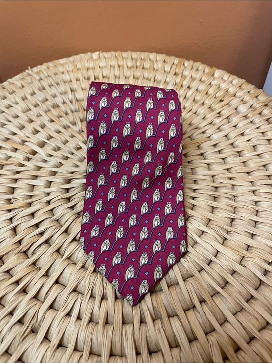 Hermes Other - Hermes Paris Vintage 90s Limited Edition 100% Silk Pink Owl Neck Tie *Rare*